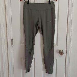 NIKE DRI FIT RUNNING PANT SIZE L